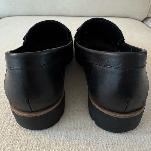 KATE SPADE Womens Black Leather Chunky Ruffle Loafers, Size 8 - Picture 8 of 9